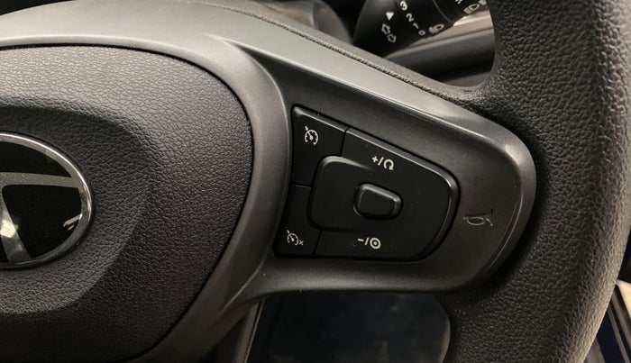 2024 Tata ALTROZ XZ PETROL, Petrol, Manual, 11,792 km, Adaptive Cruise Control