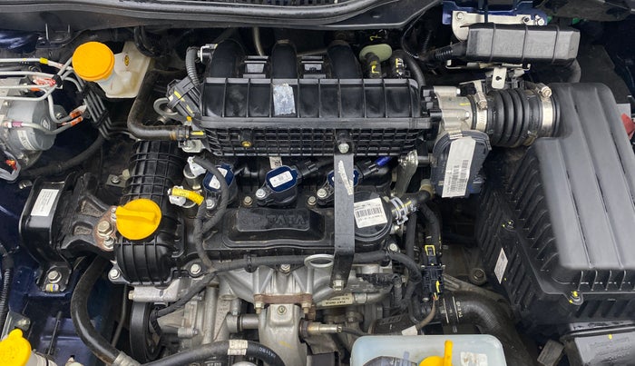 2024 Tata ALTROZ XZ PETROL, Petrol, Manual, 11,792 km, Engine View