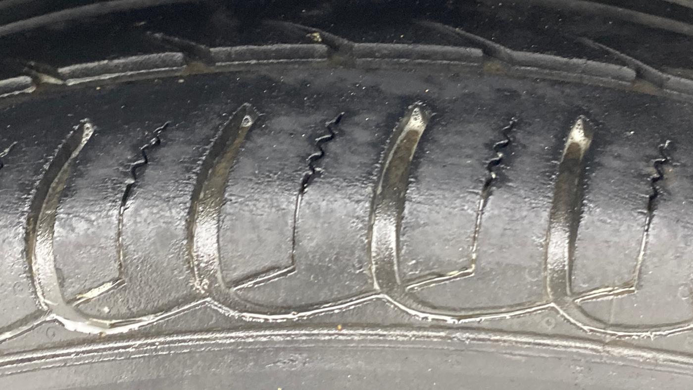 2016 Ford Ecosport TITANIUM 1.5L PETROL AT, Petrol, Automatic, 84,858 km, Right Rear Tyre Tread