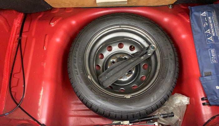 2017 Hyundai Eon ERA +, Petrol, Manual, 40,002 km, Spare Tyre