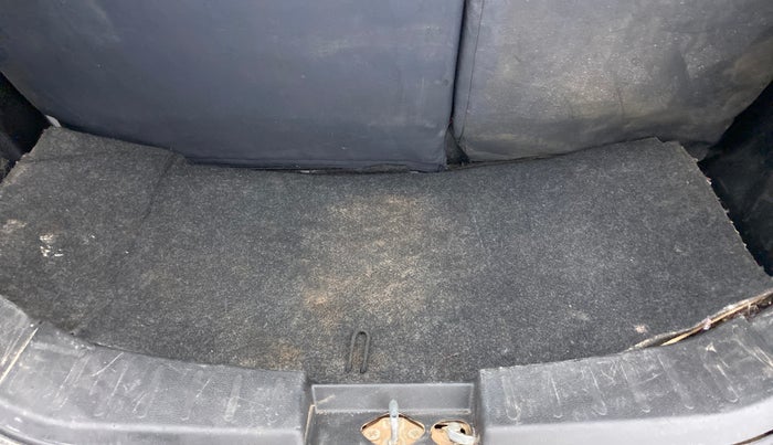 2013 Maruti Wagon R 1.0 VXI, Petrol, Manual, 62,438 km, Boot Inside