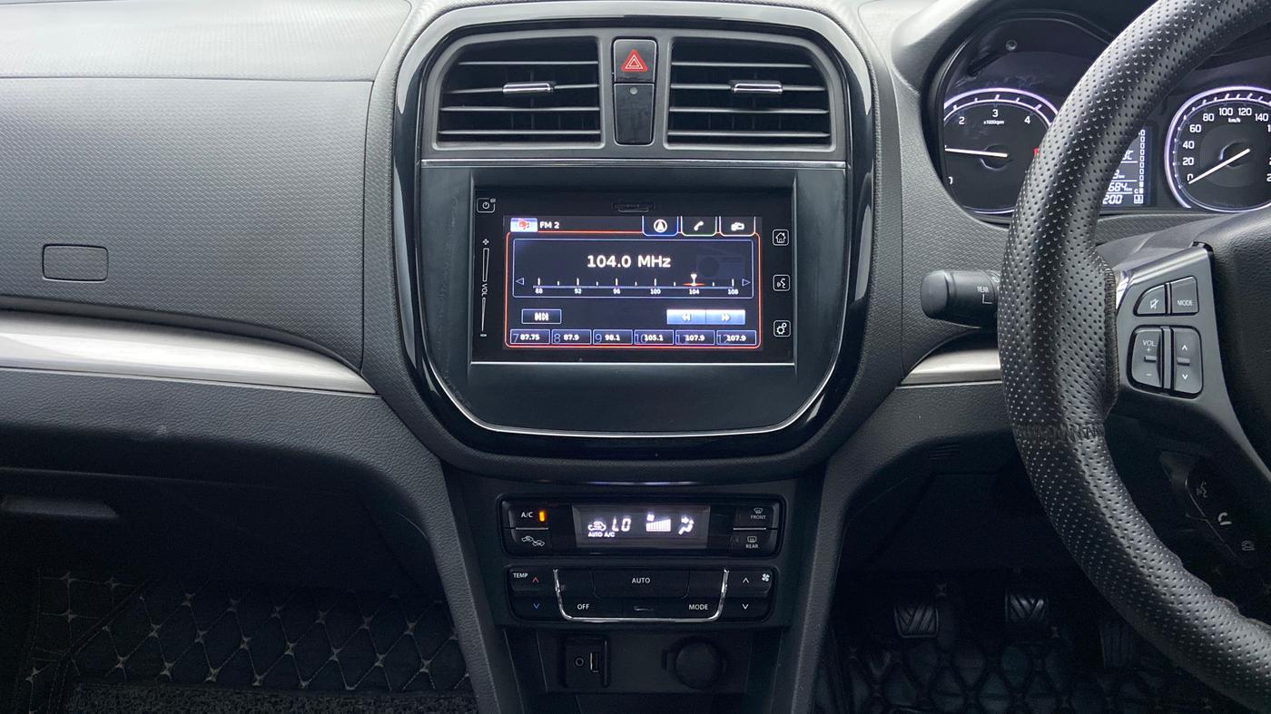 2016 Maruti Vitara Brezza ZDI PLUS DUAL TONE, Diesel, Manual, 57,697 km, Air Conditioner
