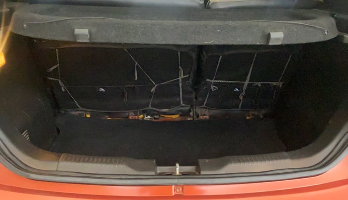 2017 Maruti IGNIS DELTA 1.2, Petrol, Manual, 39,610 km, Boot Inside