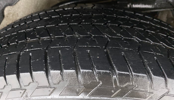 2017 Mahindra XUV500 W10 AT, Diesel, Automatic, 80,138 km, Left Rear Tyre Tread