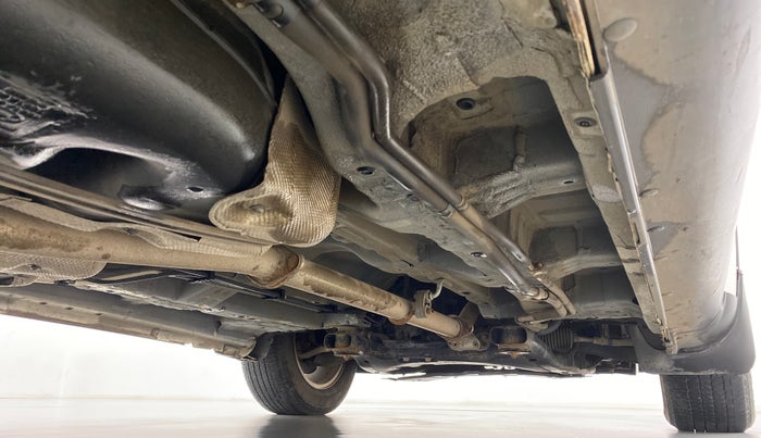 2017 Mahindra XUV500 W10 AT, Diesel, Automatic, 80,138 km, Right Side Underbody