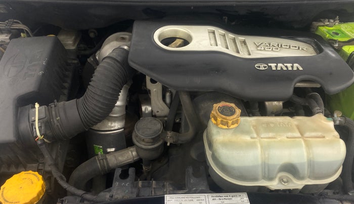 2017 Tata Hexa XT 4X4 7 STR, Diesel, Manual, 60,173 km, Engine View