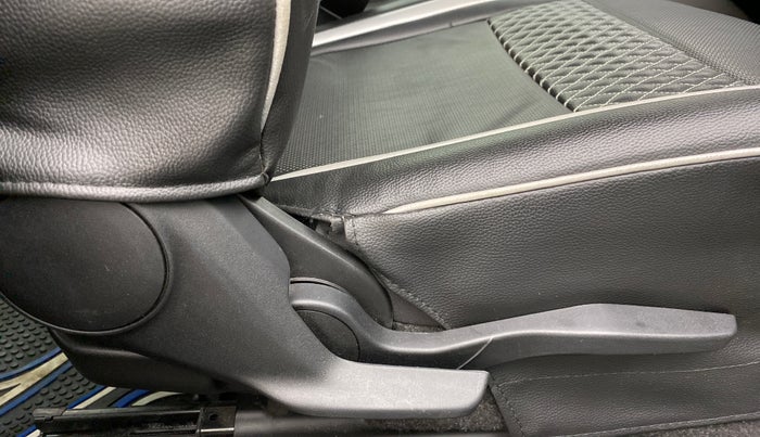 2021 Maruti Baleno ALPHA CVT PETROL 1.2, Petrol, Automatic, 19,087 km, Driver Side Adjustment Panel