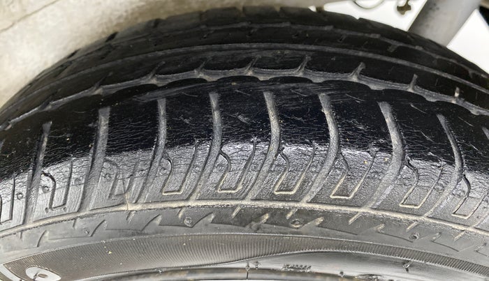 2018 Maruti Wagon R 1.0 VXI, Petrol, Manual, 51,370 km, Left Rear Tyre Tread