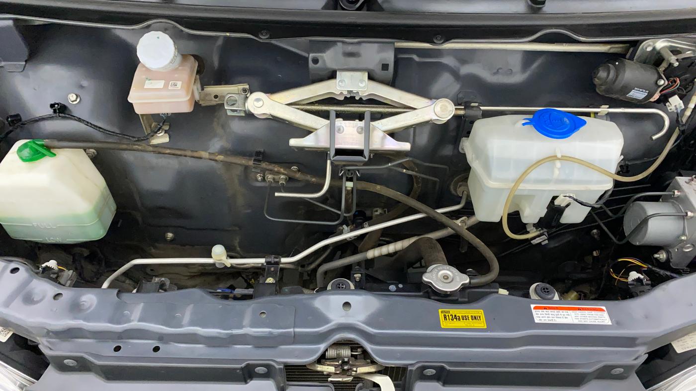 2021 Maruti Eeco 5 STR AC (O), Petrol, Manual, 24,103 km, Open Bonet