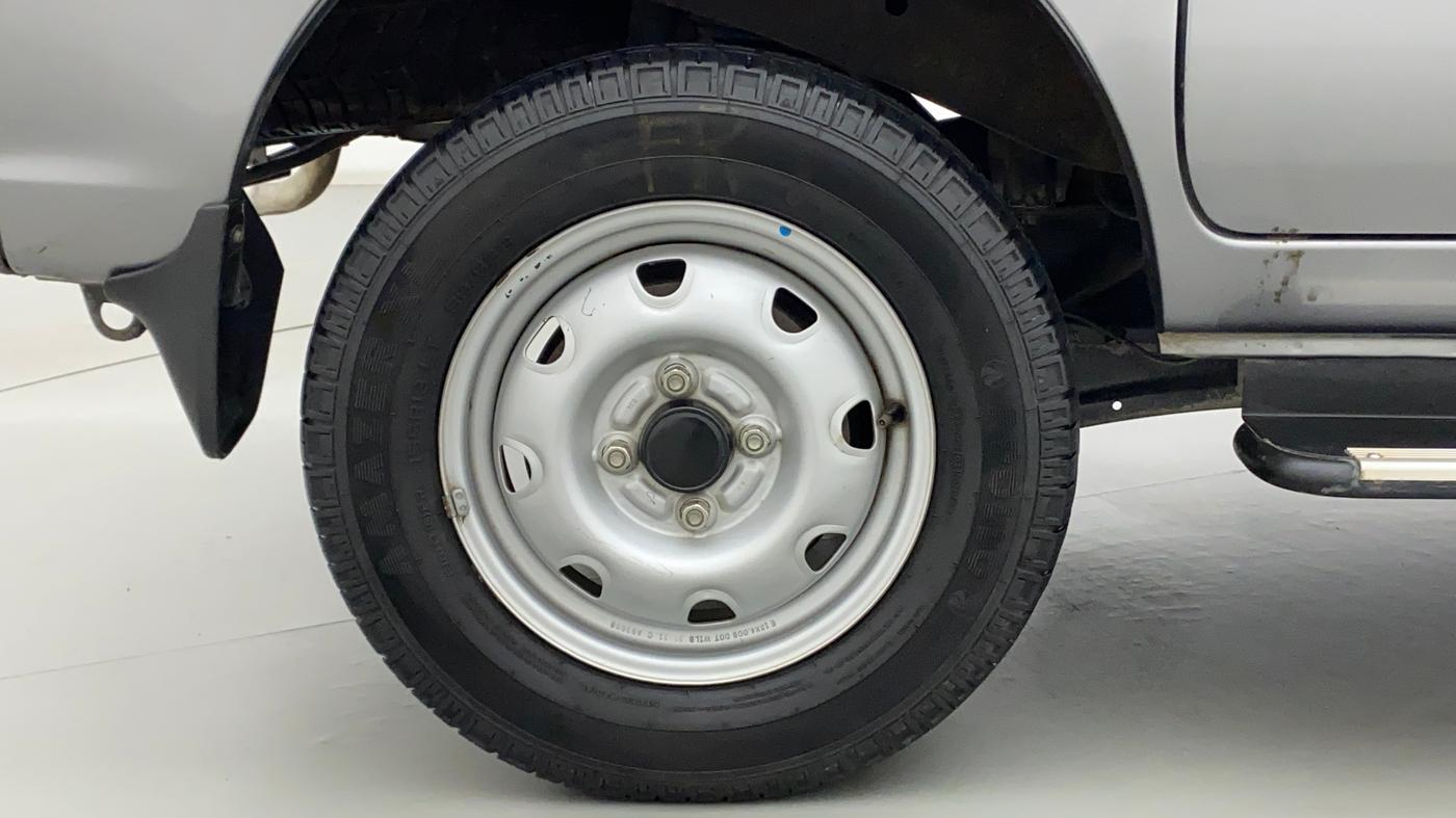 2021 Maruti Eeco 5 STR AC (O), Petrol, Manual, 24,103 km, Right Rear Wheel
