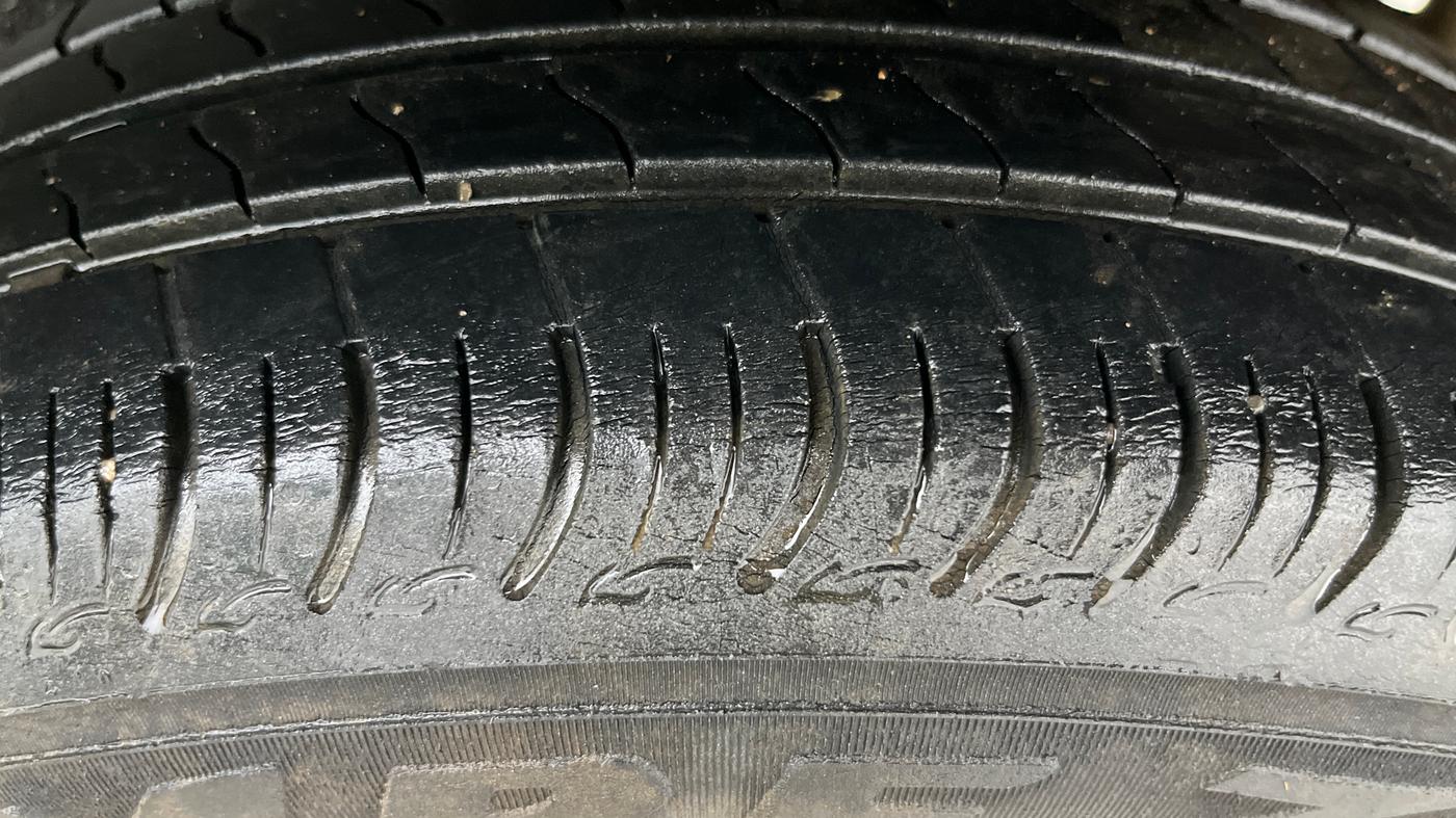 2020 Maruti S PRESSO VXI+, Petrol, Manual, 22,009 km, Left Rear Tyre Tread