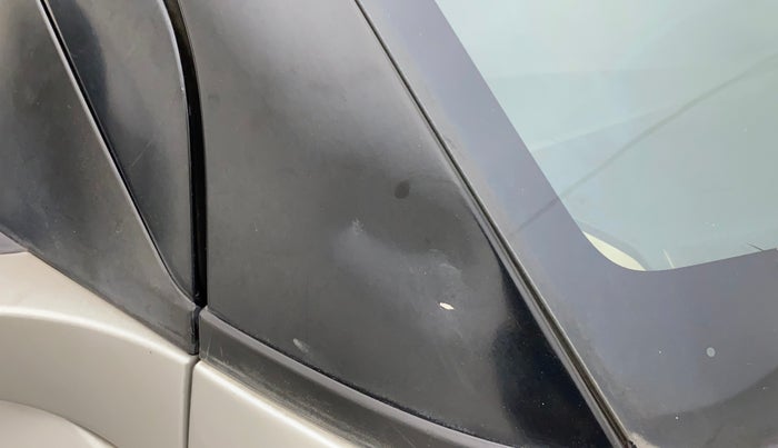 2012 Maruti Swift Dzire VXI, Petrol, Manual, 84,260 km, Right A pillar - Slightly dented