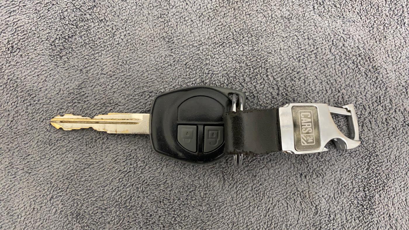 2014 Maruti Swift Dzire ZXI, Petrol, Manual, 62,842 km, Key Close Up