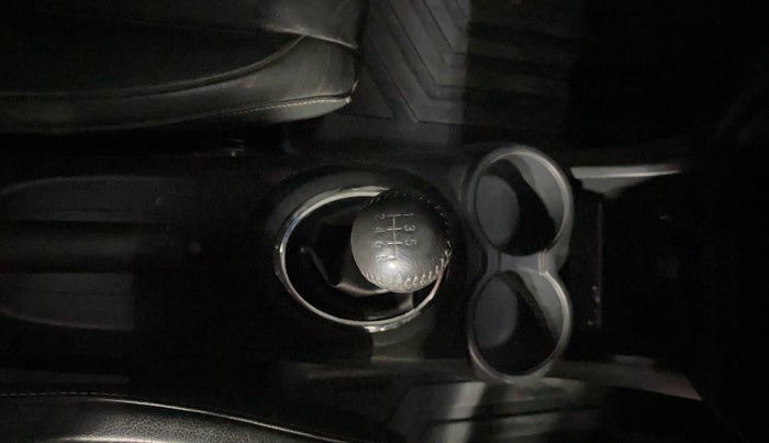 2019 Honda BR-V 1.5L I-VTEC VX, Petrol, Manual, 37,446 km, Gear Lever