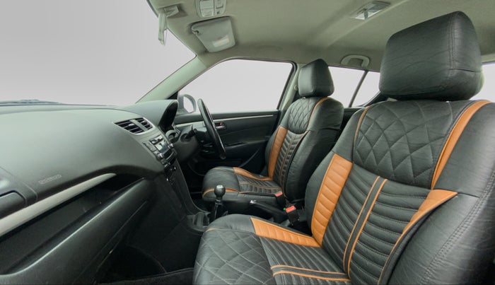 2017 Maruti Swift ZXI D, Petrol, Manual, 62,292 km, Right Side Front Door Cabin