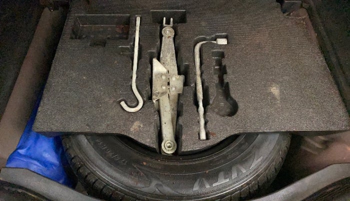 2016 Honda Jazz 1.2L I-VTEC S AT, Petrol, Automatic, 60,223 km, Dicky (Boot door) - Tool missing