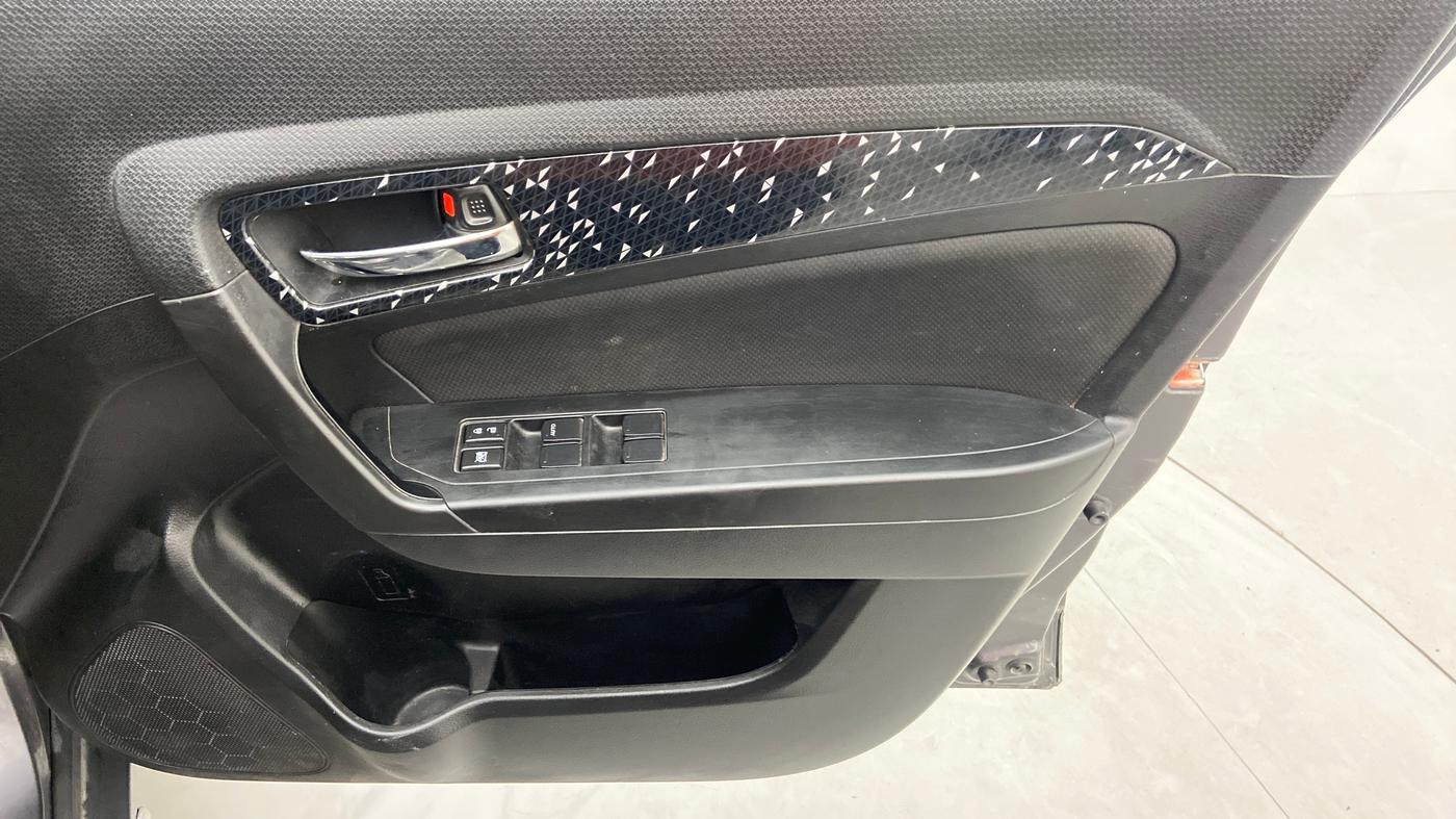 2018 Maruti Vitara Brezza ZDI PLUS AMT, Diesel, Automatic, 89,578 km, Driver Side Door Panels Control