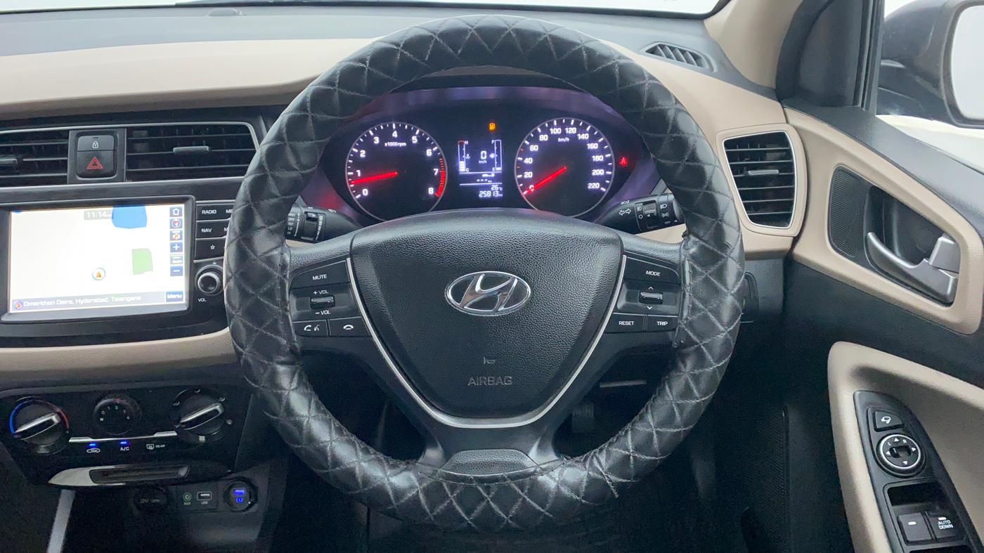 2019 Hyundai Elite i20 1.2 SPORTS PLUS VTVT, Petrol, Manual, 26,336 km, Steering Wheel Close Up