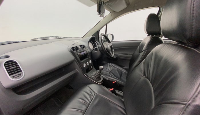 2011 Maruti Ritz LXI, Petrol, Manual, 86,404 km, Right Side Front Door Cabin
