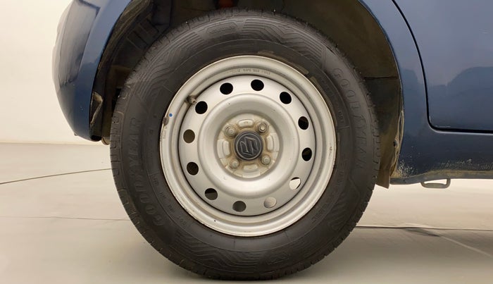 2011 Maruti Ritz LXI, Petrol, Manual, 86,404 km, Right Rear Wheel