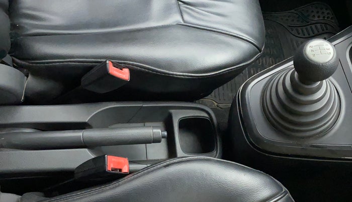 2011 Maruti Ritz LXI, Petrol, Manual, 86,404 km, Gear Lever