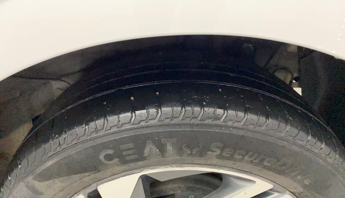 2022 Hyundai NEW I20 ASTA (O) 1.0 TURBO GDI DCT, Petrol, Automatic, 41,669 km, Left Rear Tyre Tread