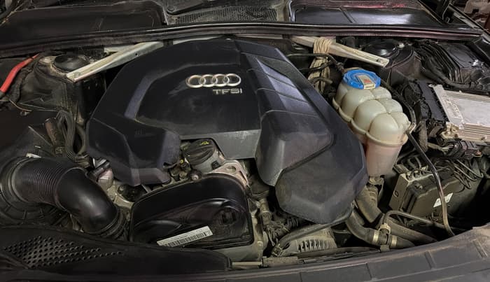 2018 Audi A4 30 TFSI PREMIUM PLUS, Petrol, Automatic, 67,403 km, Engine View
