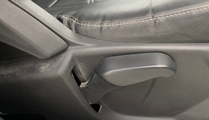 2017 Ford Figo Aspire TITANIUM 1.5 PETROL AT, Petrol, Automatic, 24,853 km, Driver Side Adjustment Panel