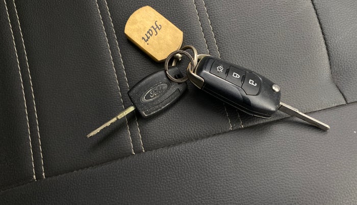 2017 Ford Figo Aspire TITANIUM 1.5 PETROL AT, Petrol, Automatic, 24,853 km, Key Close Up