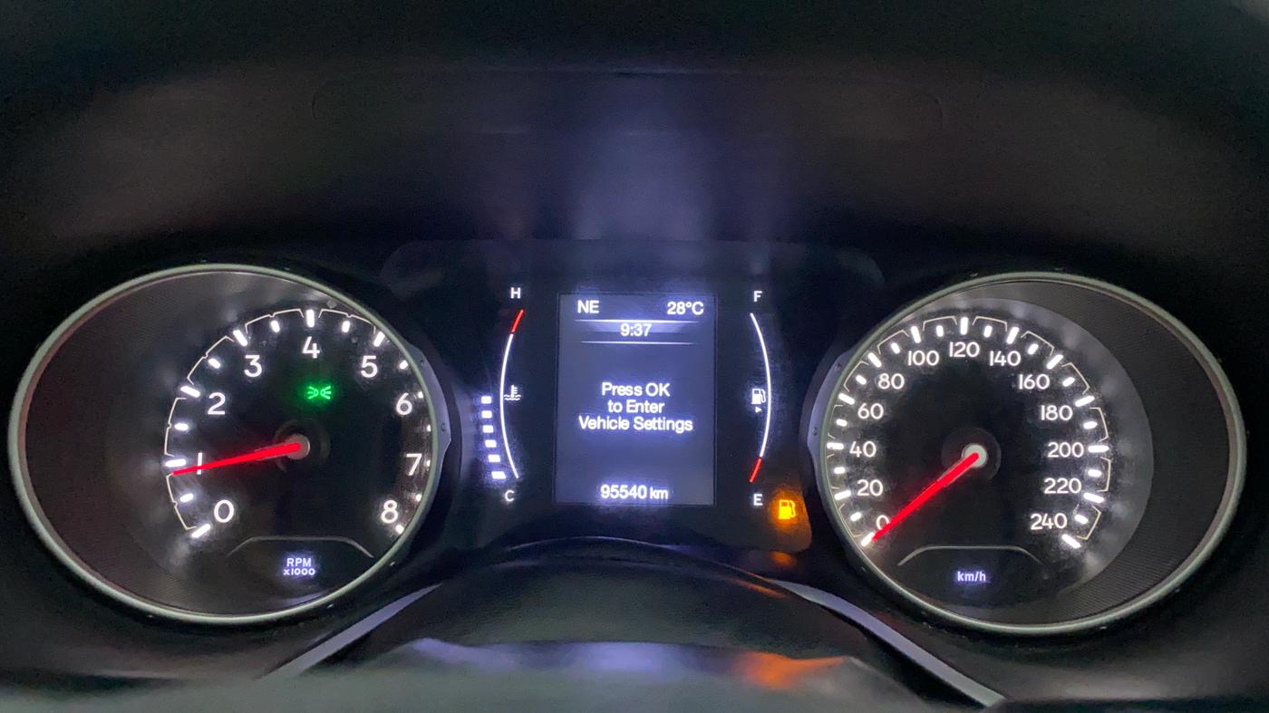 2017 Jeep Compass LIMITED 1.4 PETROL AT, Petrol, Automatic, 96,222 km, Odometer Image