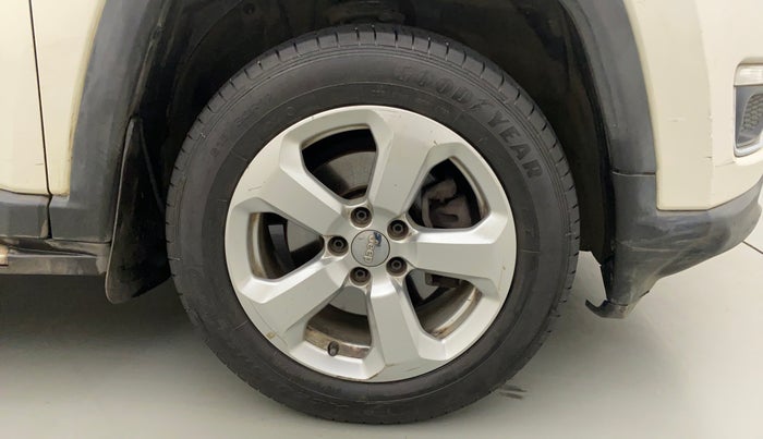 2017 Jeep Compass LIMITED 1.4 PETROL AT, Petrol, Automatic, 96,222 km, Right Front Wheel