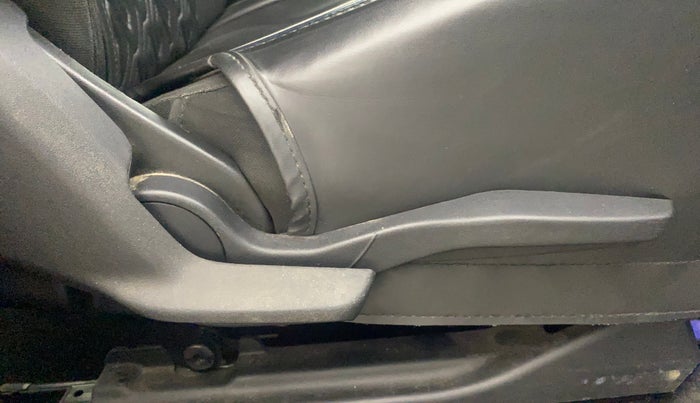 2022 Maruti Baleno ALPHA PETROL 1.2, Petrol, Manual, 36,483 km, Driver Side Adjustment Panel