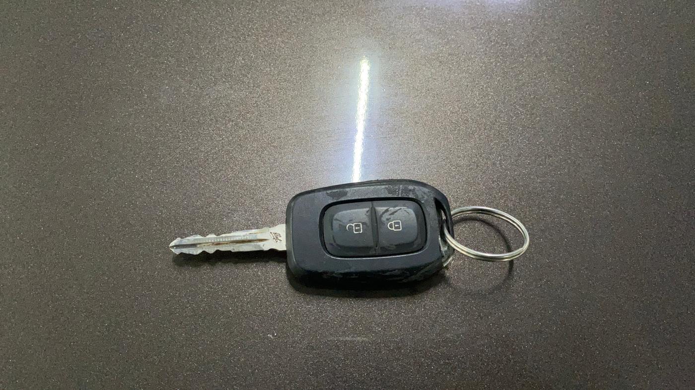2021 Nissan MAGNITE XL, Petrol, Manual, 85,468 km, Key Close Up