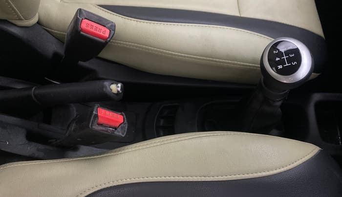 2014 Maruti Wagon R 1.0 VXI, Petrol, Manual, 43,065 km, Gear Lever