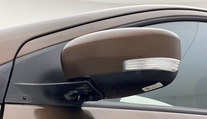 2016 Maruti Ciaz ZDI SHVS, Diesel, Manual, 85,590 km, Left rear-view mirror - Folding motor not working
