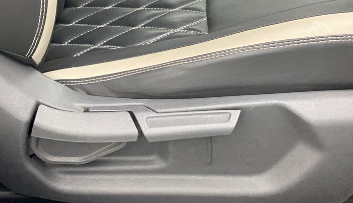 2020 Hyundai GRAND I10 NIOS ASTA PETROL AMT, Petrol, Automatic, 43,646 km, Driver Side Adjustment Panel
