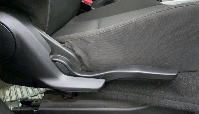 2017 Maruti Baleno ZETA PETROL 1.2, Petrol, Manual, 40,101 km, Driver Side Adjustment Panel