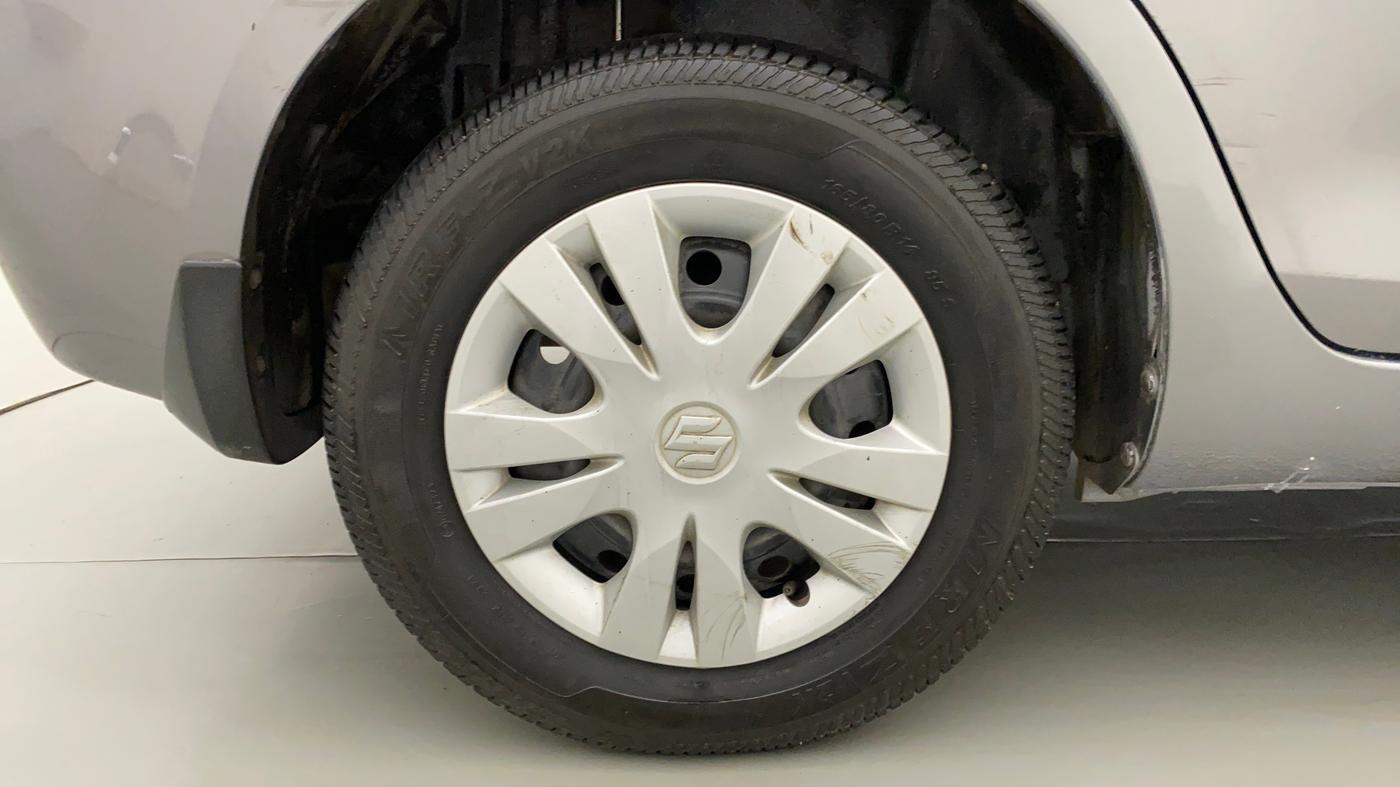 2012 Maruti Swift Dzire VXI, Petrol, Manual, 70,970 km, Right Rear Wheel