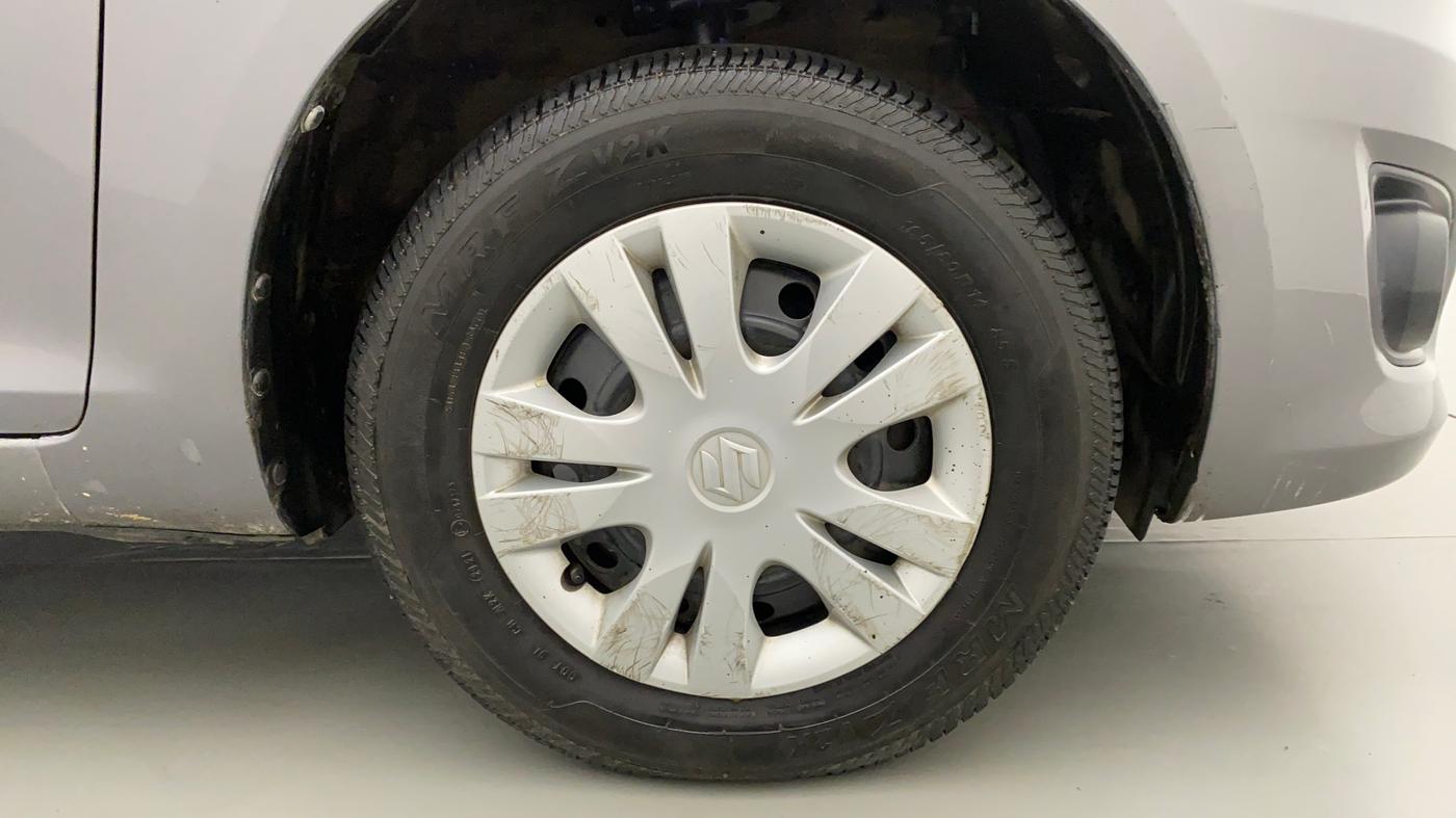 2012 Maruti Swift Dzire VXI, Petrol, Manual, 70,970 km, Right Front Wheel
