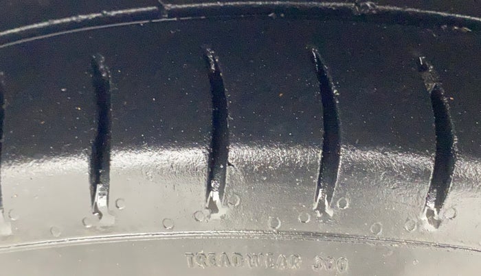 2017 Hyundai Grand i10 MAGNA 1.2 KAPPA VTVT, Petrol, Manual, 79,381 km, Right Rear Tyre Tread