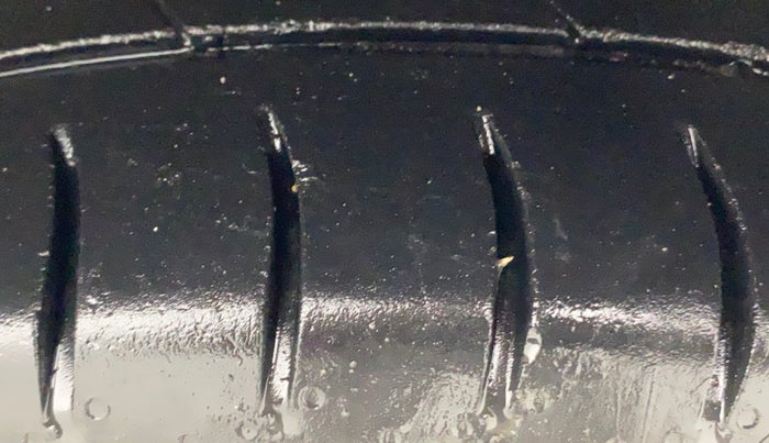 2017 Hyundai Grand i10 MAGNA 1.2 KAPPA VTVT, Petrol, Manual, 79,381 km, Left Rear Tyre Tread