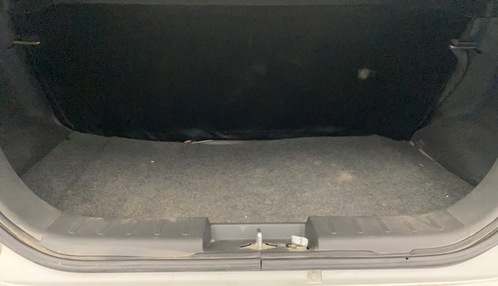 2017 Maruti Alto K10 VXI, Petrol, Manual, 24,908 km, Boot Inside