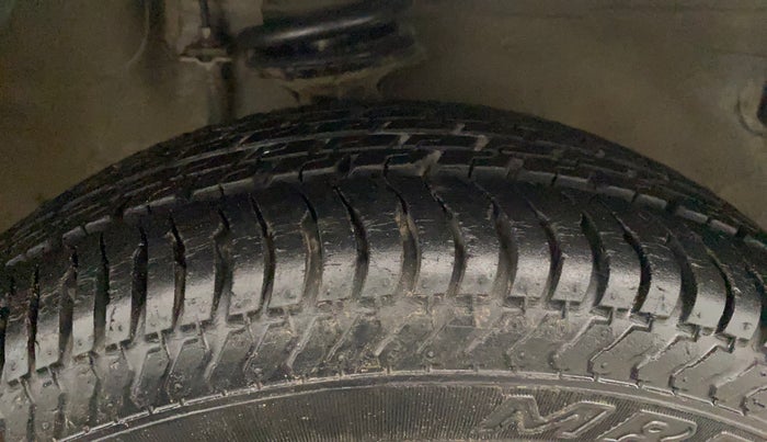 2017 Maruti Alto K10 VXI, Petrol, Manual, 24,908 km, Right Front Tyre Tread