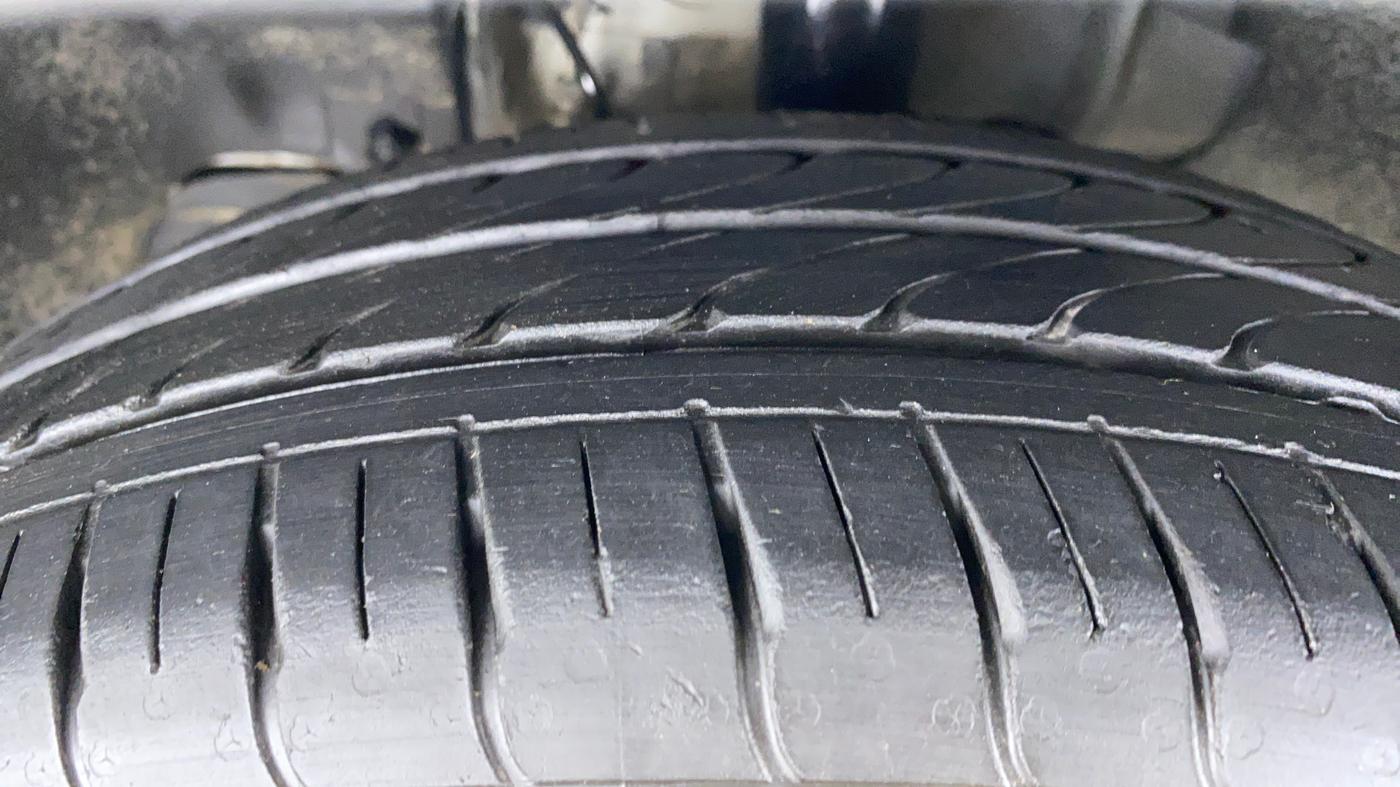 2020 Tata Tiago XZA+ 1.2 RTN, Petrol, Automatic, 8,893 km, Left Front Tyre Tread
