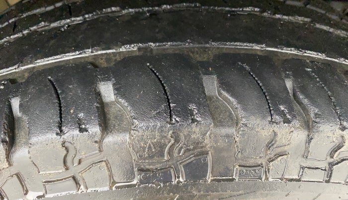 2021 Mahindra Thar LX PETROL HT 4WD AT, Petrol, Automatic, 55,472 km, Right Front Tyre Tread