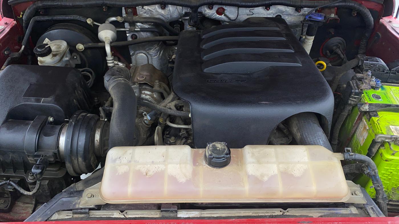 2021 Mahindra Thar LX PETROL HT 4WD AT, Petrol, Automatic, 55,472 km, Engine View