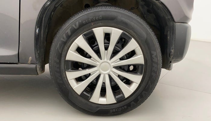 2019 Maruti S PRESSO VXI+, Petrol, Manual, 73,084 km, Right Front Wheel