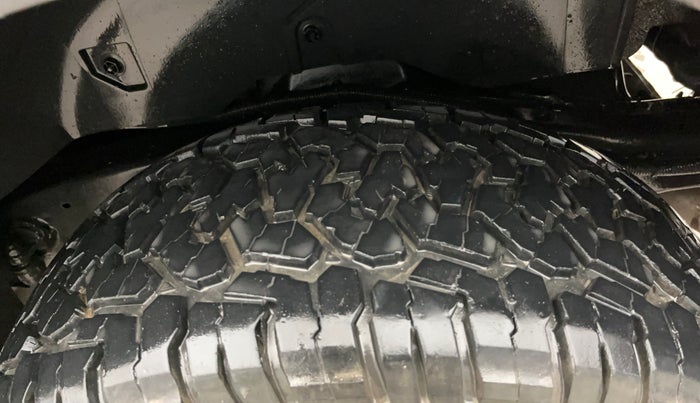 2021 Mahindra Thar LX PETROL HT 4WD AT, Petrol, Automatic, 60,999 km, Left Rear Tyre Tread