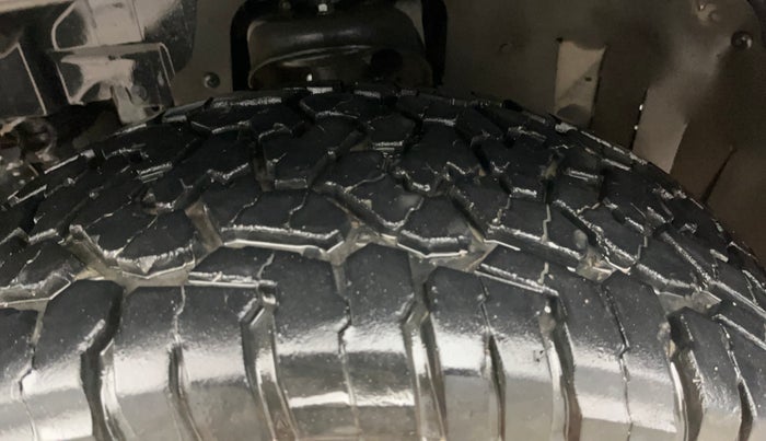 2021 Mahindra Thar LX PETROL HT 4WD AT, Petrol, Automatic, 60,999 km, Left Front Tyre Tread