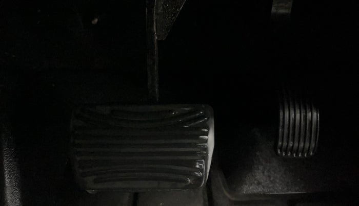 2021 Mahindra Thar LX PETROL HT 4WD AT, Petrol, Automatic, 60,999 km, Pedals